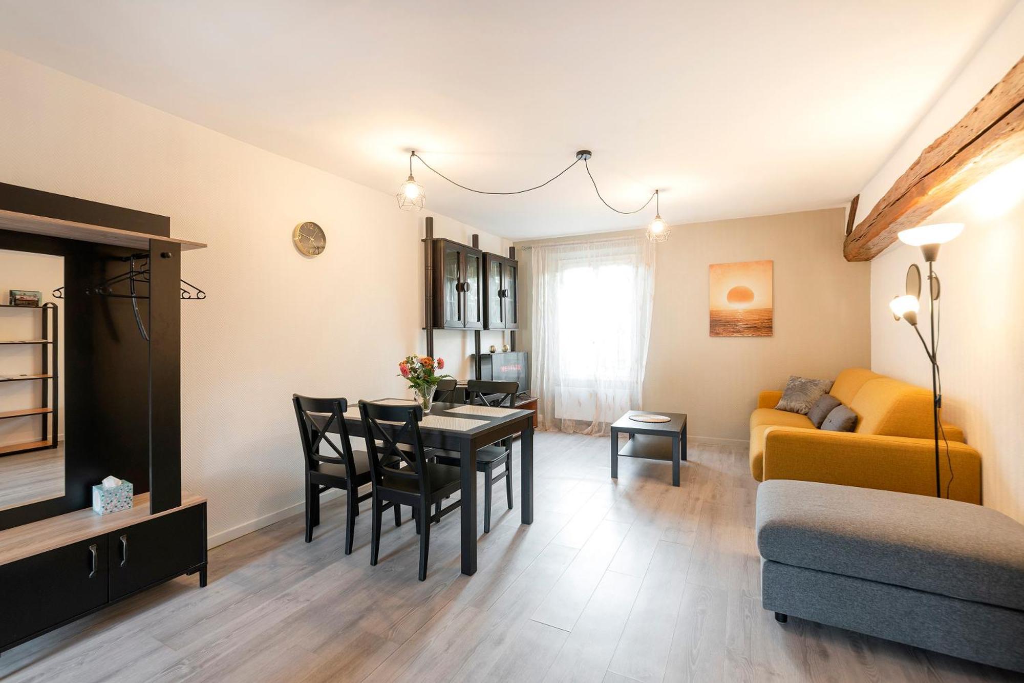 Les Logis De Marcoussis Apartment ภายนอก รูปภาพ